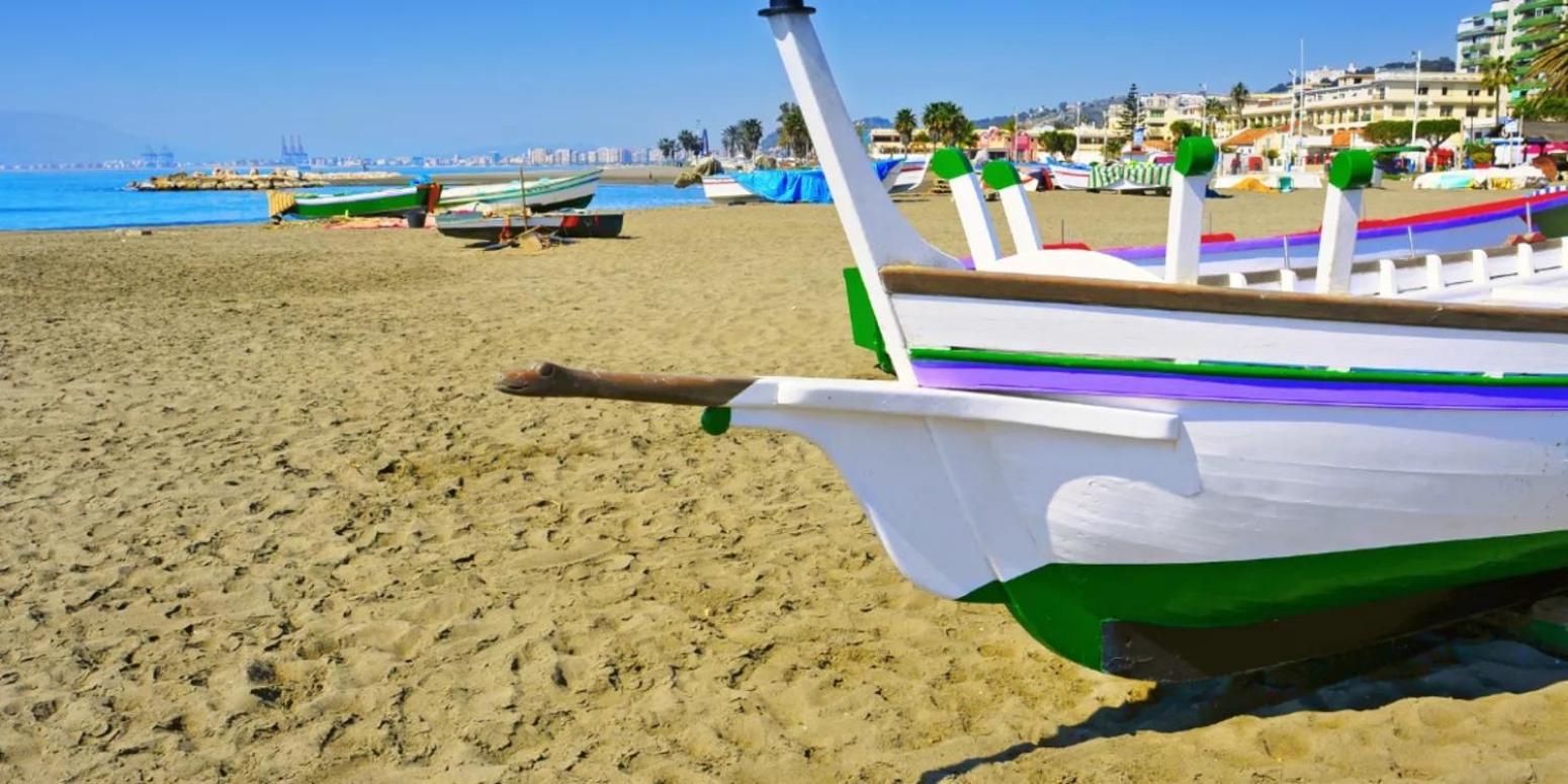 Pedregalejo Playa, Piscina Y Parking Daire Málaga Dış mekan fotoğraf